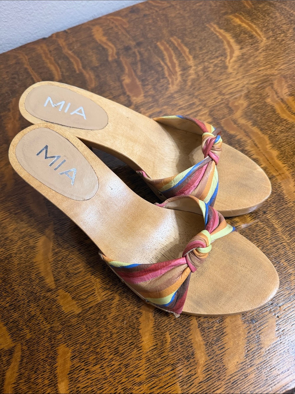 MIA Multicolor Knotted Stripe Slide Sandals in Tan Base